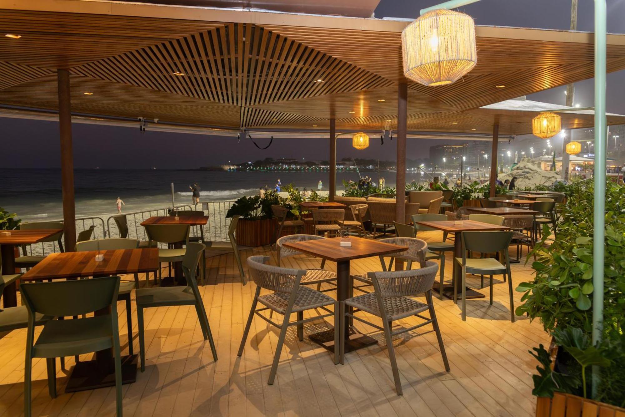 里奥安托宫殿酒店 里约热内卢 外观 照片 The deck of the restaurant